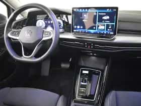 Volkswagen Golf (2025) thumbnail 5
