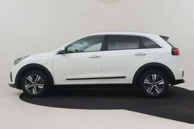 Kia Niro (2021) thumbnail 3
