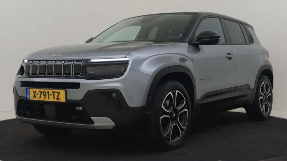 Jeep Avenger (2024) — foto 1