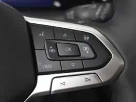 Volkswagen Golf (2025) thumbnail 14