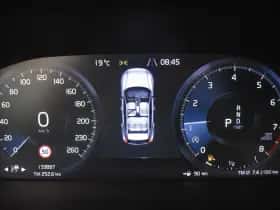 Volvo XC40 (2020) thumbnail 14
