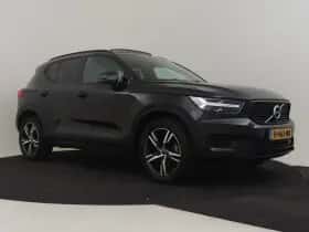 Volvo XC40 (2020) thumbnail 3