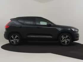 Volvo XC40 (2020) thumbnail 9
