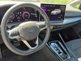Volkswagen Golf (2025) thumbnail 2