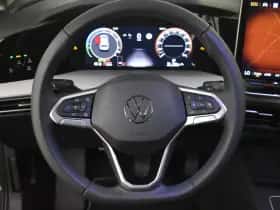Volkswagen Golf (2025) thumbnail 11