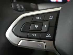 Volkswagen Golf (2025) thumbnail 12