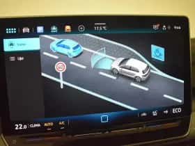 Volkswagen Golf (2025) thumbnail 16