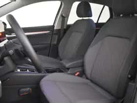 Volkswagen Golf (2025) thumbnail 7