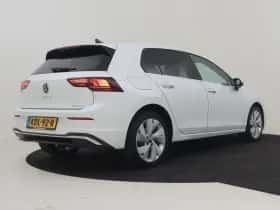 Volkswagen Golf (2025) thumbnail 2