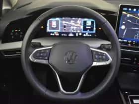 Volkswagen Golf (2025) thumbnail 12