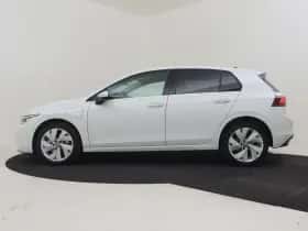 Volkswagen Golf (2025) thumbnail 3