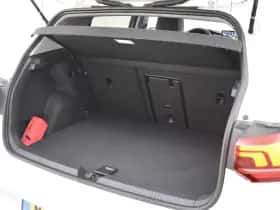 Volkswagen Golf (2025) thumbnail 28