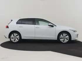 Volkswagen Golf (2025) thumbnail 10