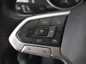Volkswagen Passat (2021) thumbnail 16