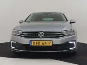 Volkswagen Passat (2021) thumbnail 24