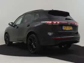 Volkswagen Tiguan (2025) thumbnail 12
