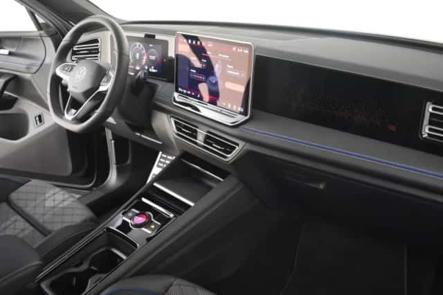 Volkswagen Tiguan (2025) thumbnail 6