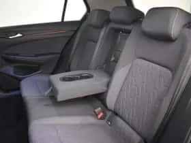 Volkswagen Golf (2025) thumbnail 7