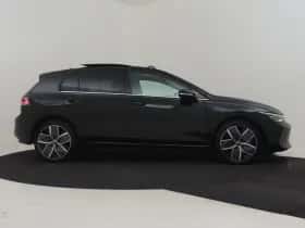 Volkswagen Golf (2025) thumbnail 11