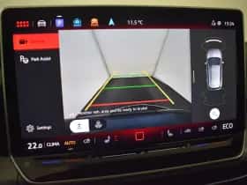 Volkswagen Golf (2025) thumbnail 17