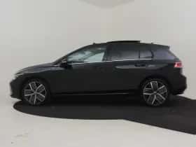 Volkswagen Golf (2025) thumbnail 3