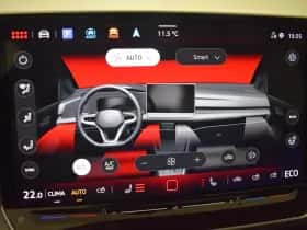 Volkswagen Golf (2025) thumbnail 21