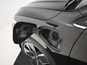Volkswagen Golf (2025) thumbnail 5