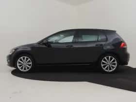 Volkswagen Golf (2015) thumbnail 3