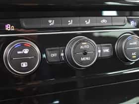 Volkswagen Golf (2015) thumbnail 21