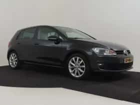 Volkswagen Golf (2015) thumbnail 23