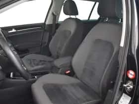 Volkswagen Golf (2015) thumbnail 7