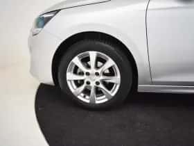 Opel Corsa (2022) thumbnail 23