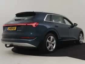 Audi e-tron (2020) thumbnail 2