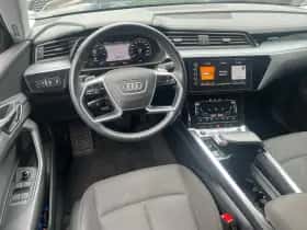 Audi e-tron (2020) thumbnail 3