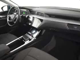 Audi e-tron (2020) thumbnail 6