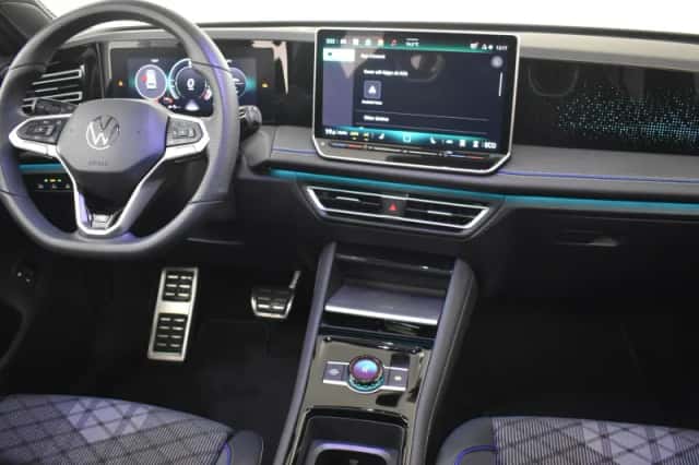 Volkswagen Tiguan (2025) thumbnail 5