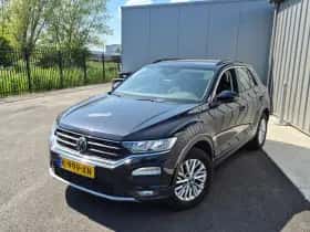 Volkswagen T-Roc (2021)