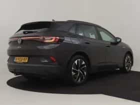 Volkswagen ID.4 (2021) thumbnail 2