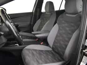 Volkswagen ID.4 (2021) thumbnail 4