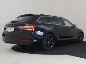 Škoda Superb (2023) thumbnail 3