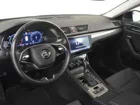 Škoda Superb (2023) thumbnail 4