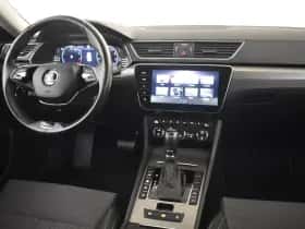 Škoda Superb (2023) thumbnail 5