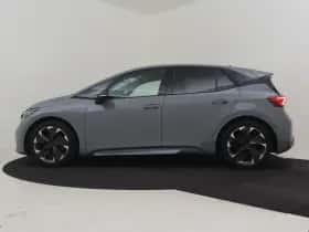 CUPRA Born (2023) thumbnail 3