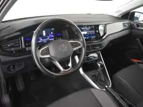 Volkswagen Polo (2023) thumbnail 4