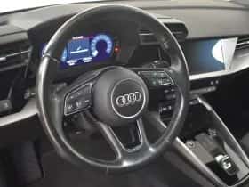 Audi A3 (2021) thumbnail 11