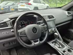 Renault Kadjar (2021) thumbnail 2