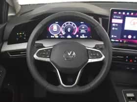 Volkswagen Golf (2025) thumbnail 11