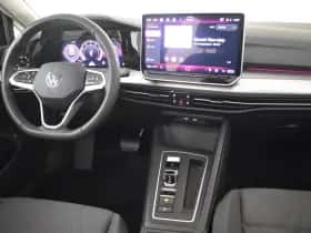 Volkswagen Golf (2025) thumbnail 5
