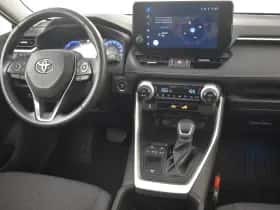 Toyota RAV4 (2023) thumbnail 4