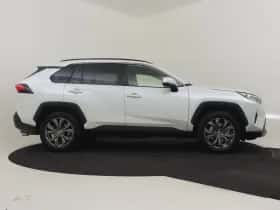 Toyota RAV4 (2023) thumbnail 10
